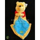 Peluche Winnie avec mouchoir 40 cm DISNEY